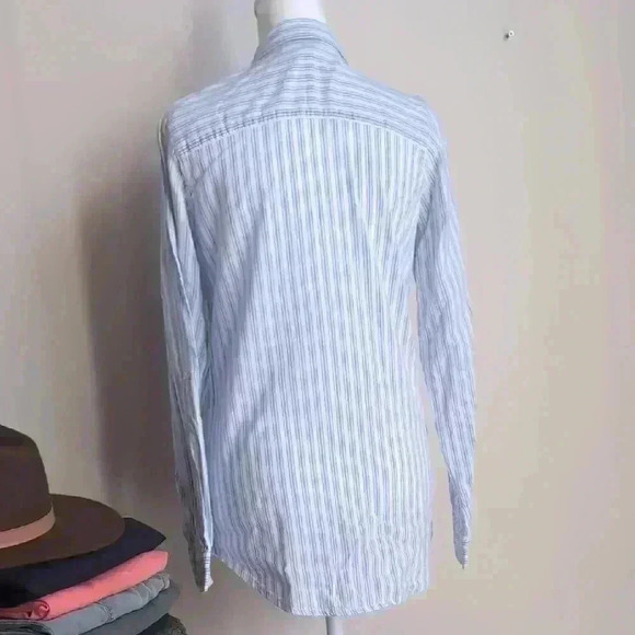 Japna Blue and White Button Down Shirt - Picture 3 of 6